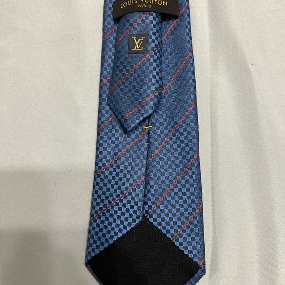 5 Louis Vuitton blue tie collection - Picture 2 of 9